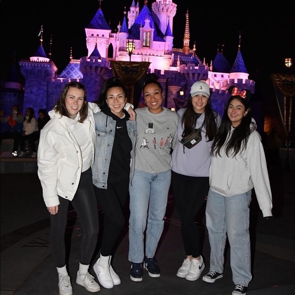 Meet your Posher, Anastasia - Picture 6 of 8